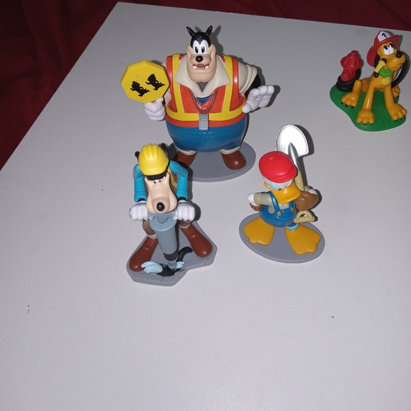 Disney Junior Mickey Mouse And Friends Mega Figurines Mickey Minnie Lot of 17 - Picture 7 of 11